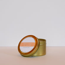 Load image into Gallery viewer, one wick away beach days in cancun candle